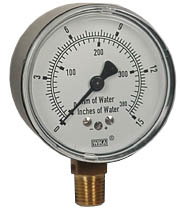 611.10 Series Dry Capsule Pressure Gauge, 2.5" Dial, 0 to 15 in (mm.WC), 1/4 NPT Brass Lower Mount